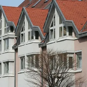 4* Hotel Domino